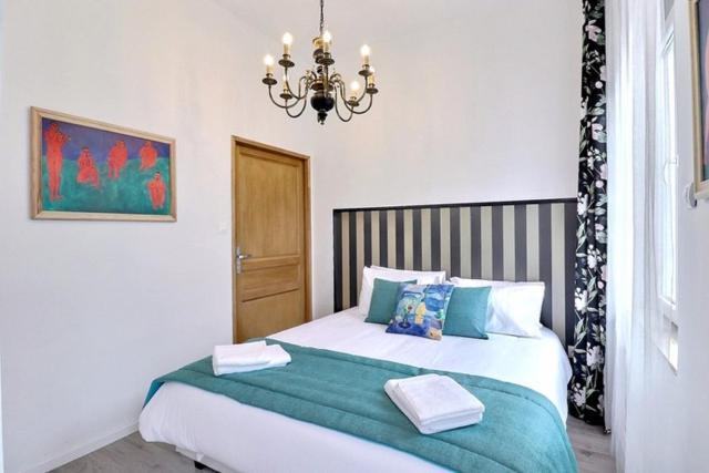 Les Appartements Fenelon Le Cateau-Cambresis ภายนอก รูปภาพ