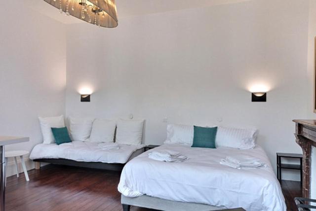 Les Appartements Fenelon Le Cateau-Cambresis ภายนอก รูปภาพ