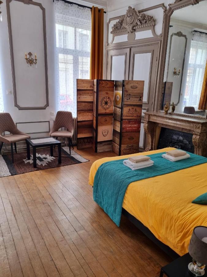 Les Appartements Fenelon Le Cateau-Cambresis ภายนอก รูปภาพ