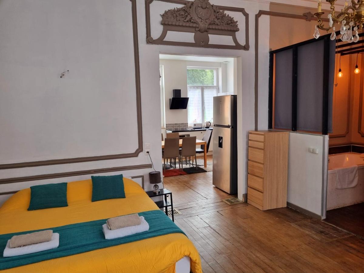 Les Appartements Fenelon Le Cateau-Cambresis ภายนอก รูปภาพ