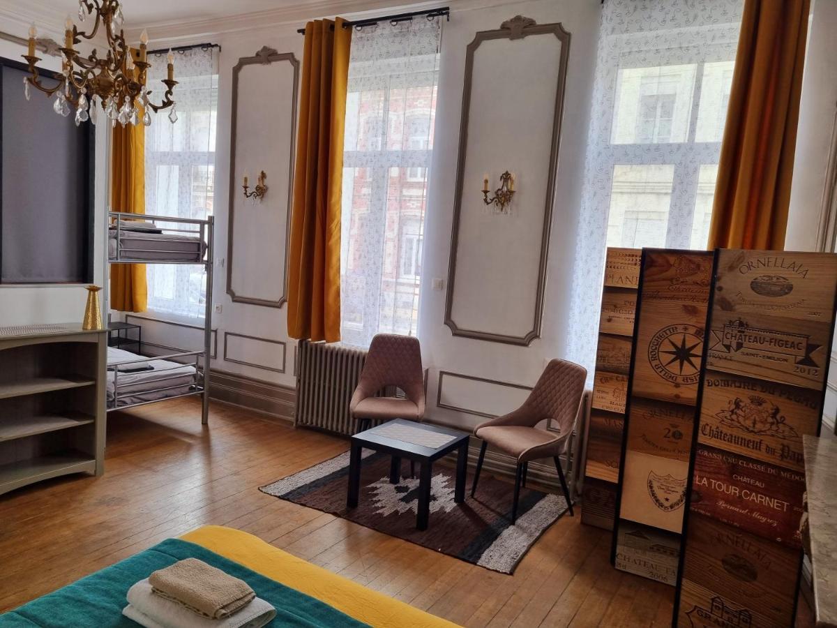 Les Appartements Fenelon Le Cateau-Cambresis ภายนอก รูปภาพ
